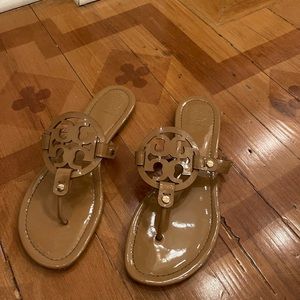 tory Burch flip-flops patent nude